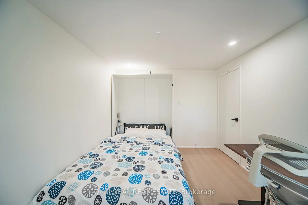 1270, Gainsborough, 1005 - FA Falgarwood, Oakville