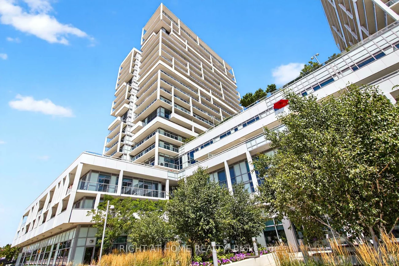 65, Speers, 1014 - QE Queen Elizabeth, Oakville