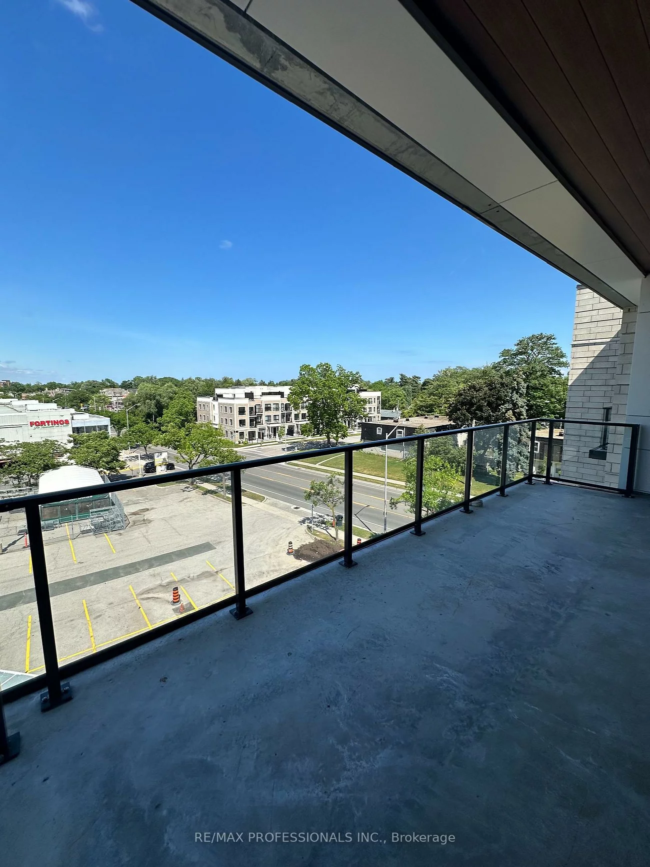 123, Maurice, 1002 - CO Central, Oakville