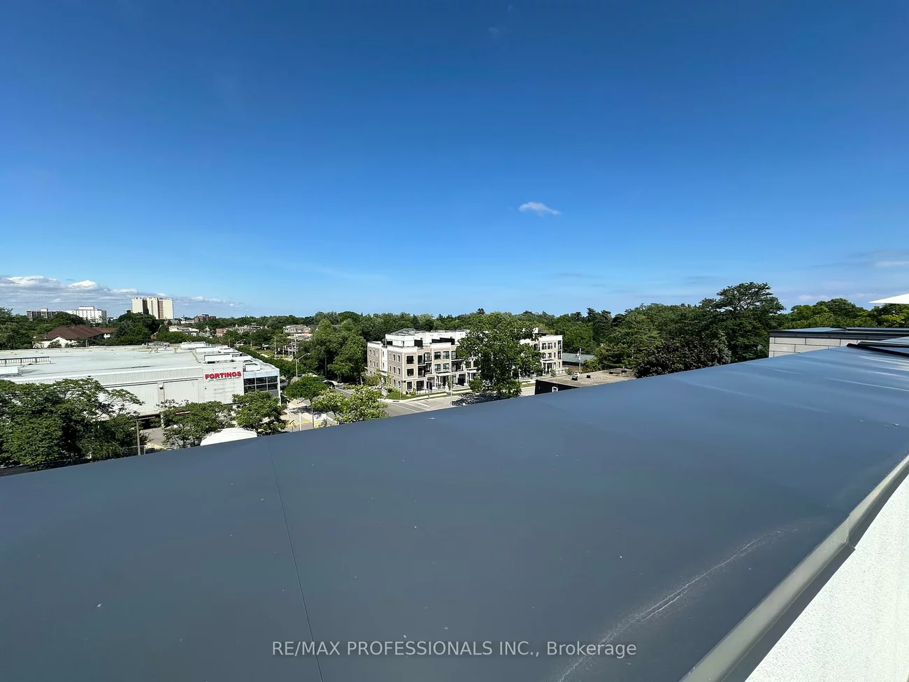 123, Maurice, 1002 - CO Central, Oakville