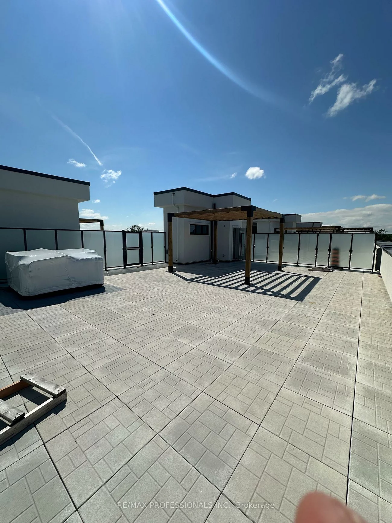 123, Maurice, 1002 - CO Central, Oakville