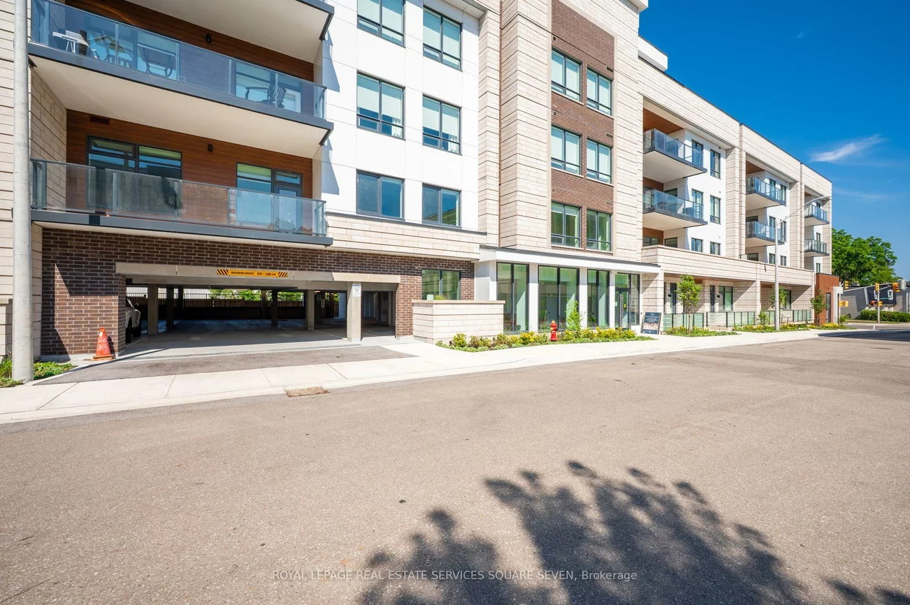 123, Maurice, 1002 - CO Central, Oakville