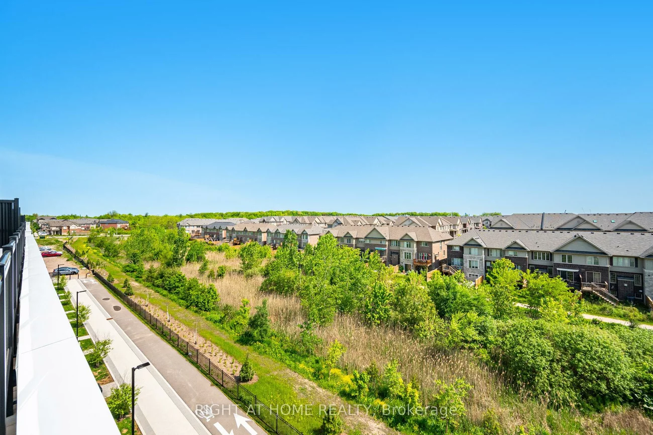 349, Wheat Boom, 1010 - JM Joshua Meadows, Oakville