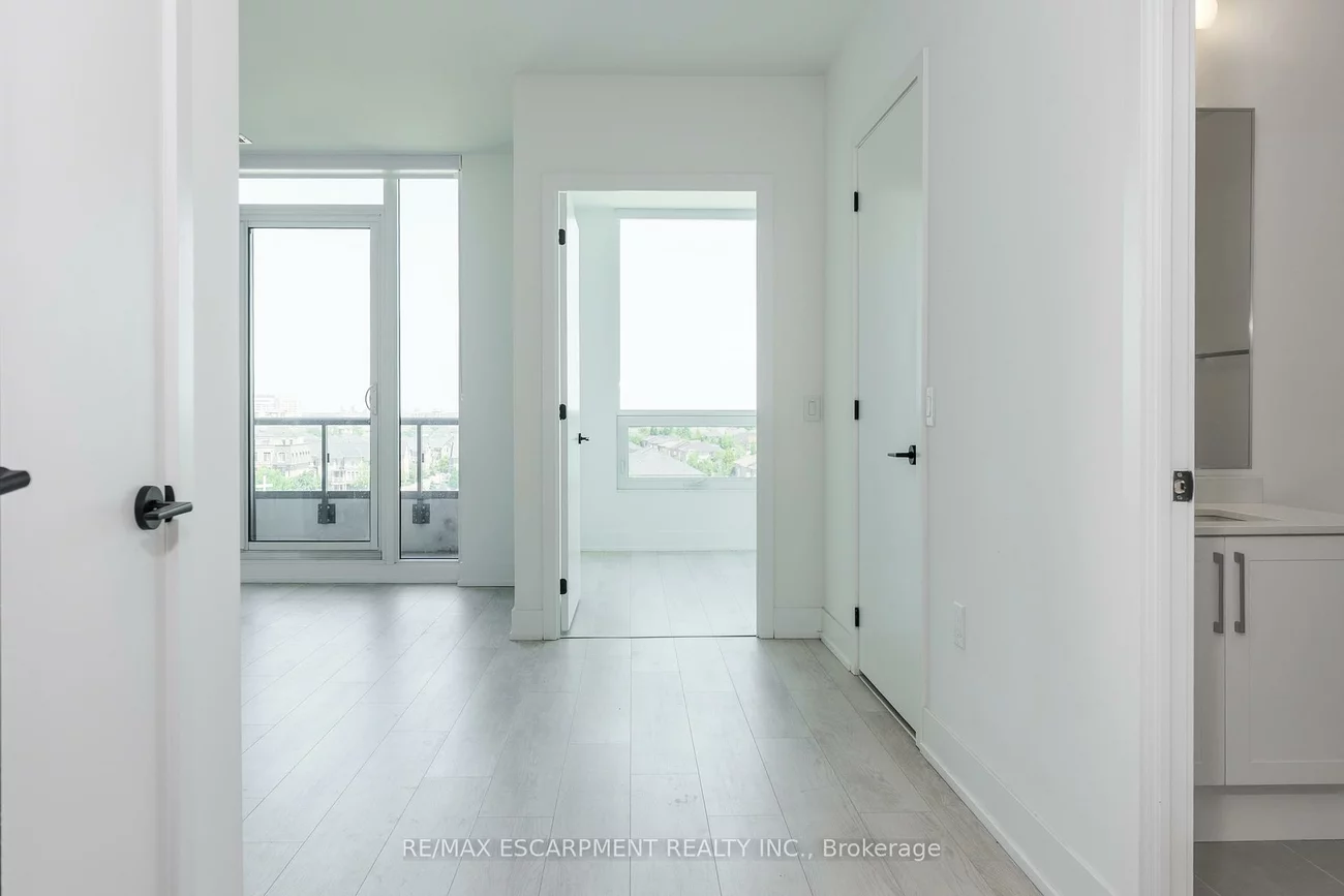 2450, Old Bronte, 1019 - WM Westmount, Oakville