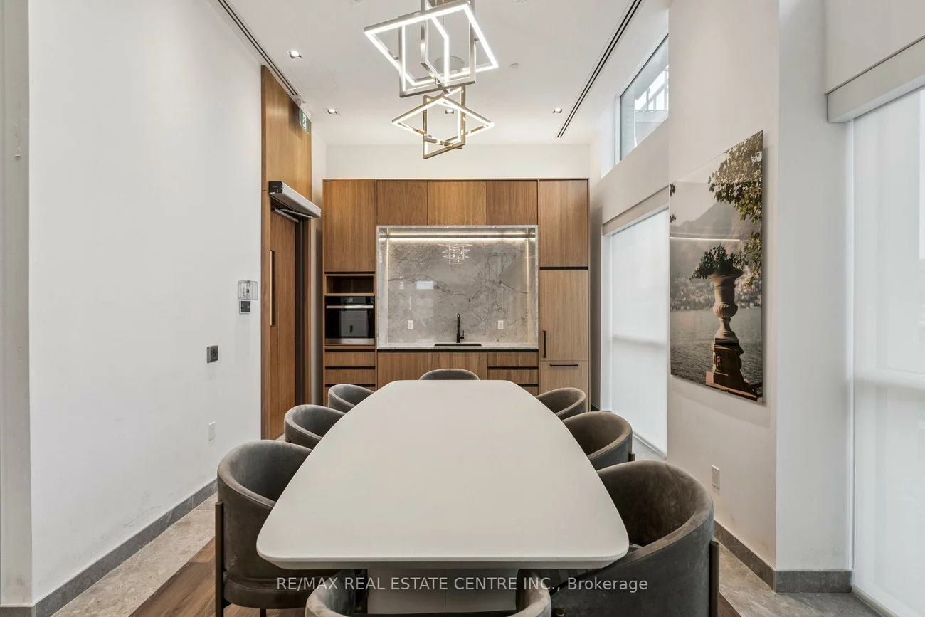 509, Dundas, 1008 - GO Glenorchy, Oakville