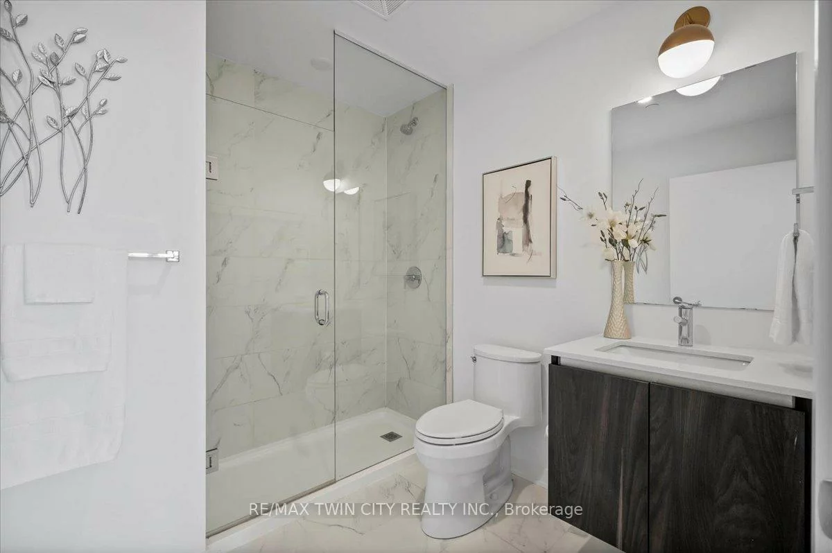 405, dundas, 1008 - GO Glenorchy, Oakville