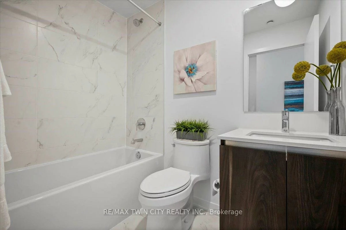 405, dundas, 1008 - GO Glenorchy, Oakville