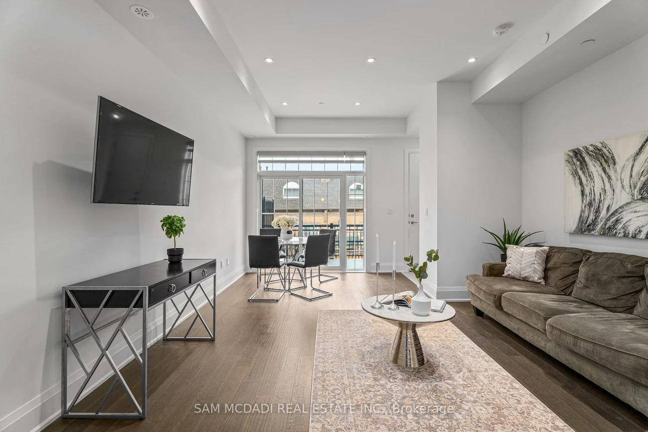95, Brookfield, 1002 - CO Central, Oakville