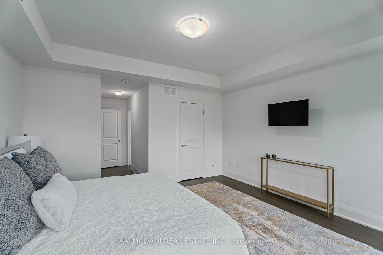 95, Brookfield, 1002 - CO Central, Oakville