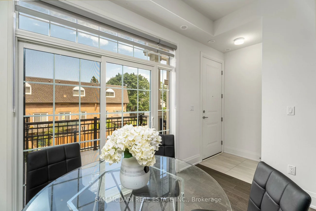 95, Brookfield, 1002 - CO Central, Oakville