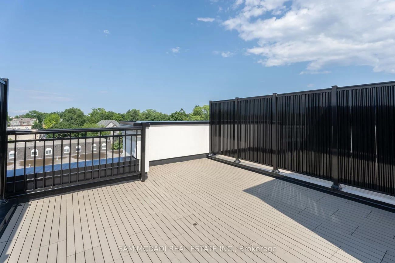 95, Brookfield, 1002 - CO Central, Oakville