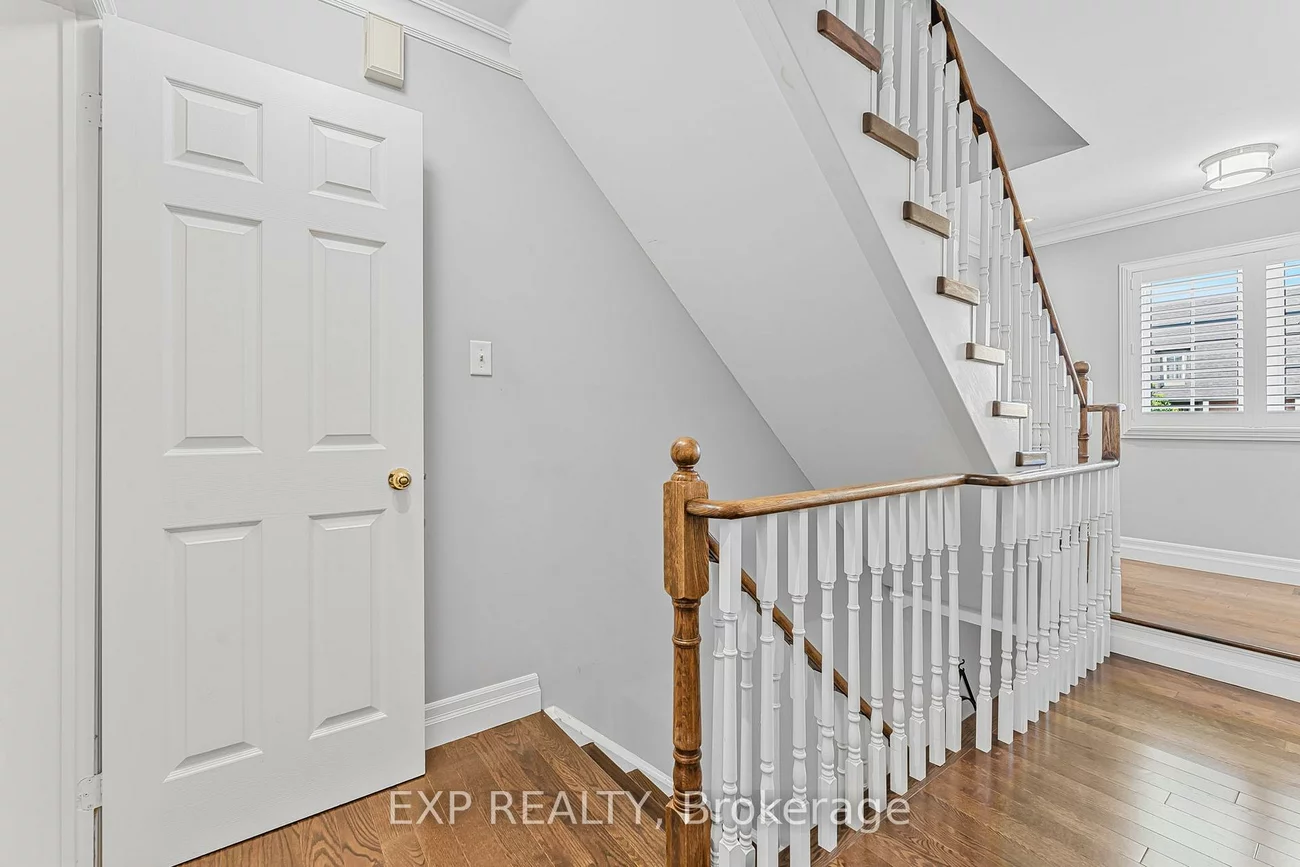2361, Parkhaven, 1015 - RO River Oaks, Oakville