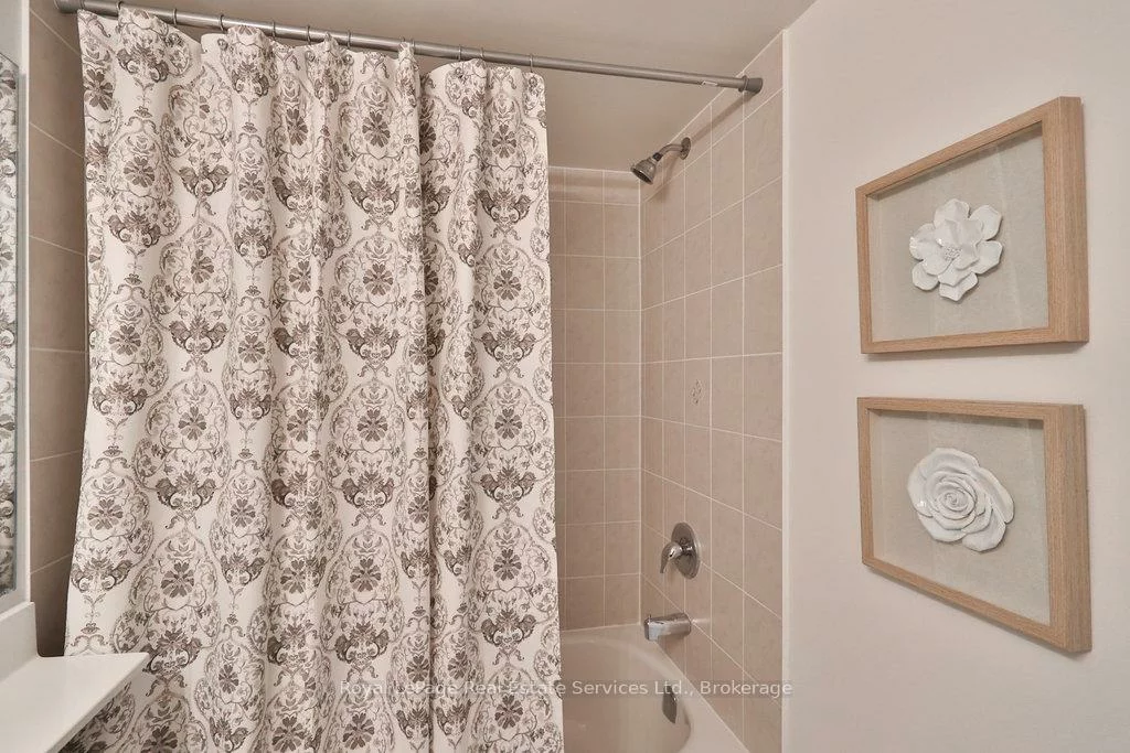 47, Hays, 1015 - RO River Oaks, Oakville
