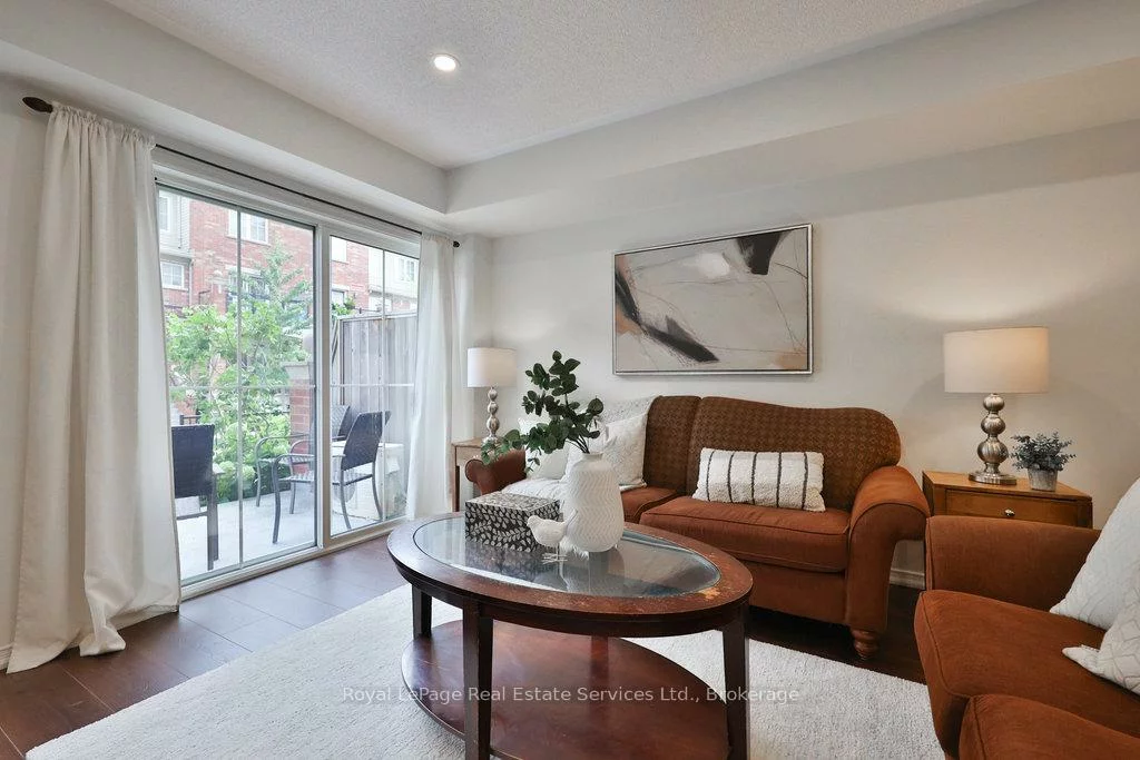 47, Hays, 1015 - RO River Oaks, Oakville