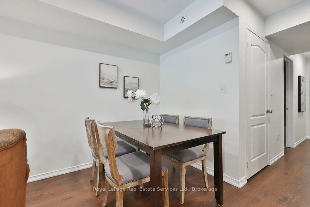 47, Hays, 1015 - RO River Oaks, Oakville