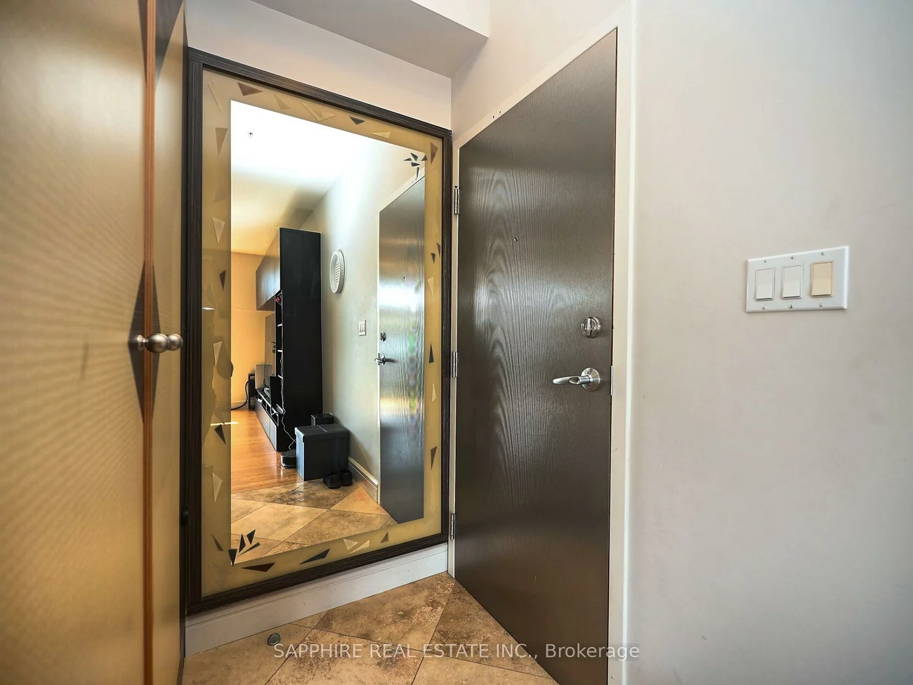 459, Kerr, 1002 - CO Central, Oakville