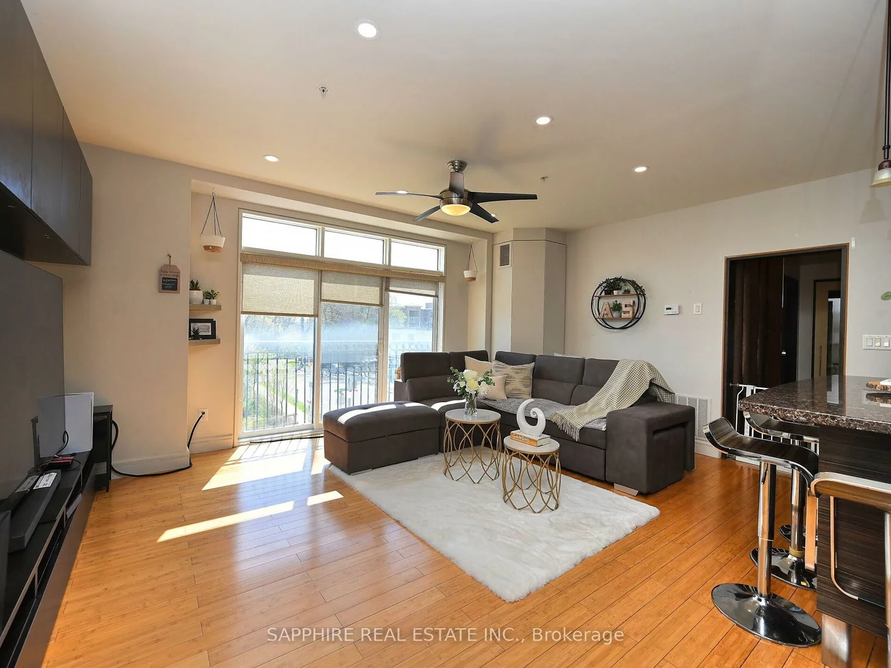 459, Kerr, 1002 - CO Central, Oakville