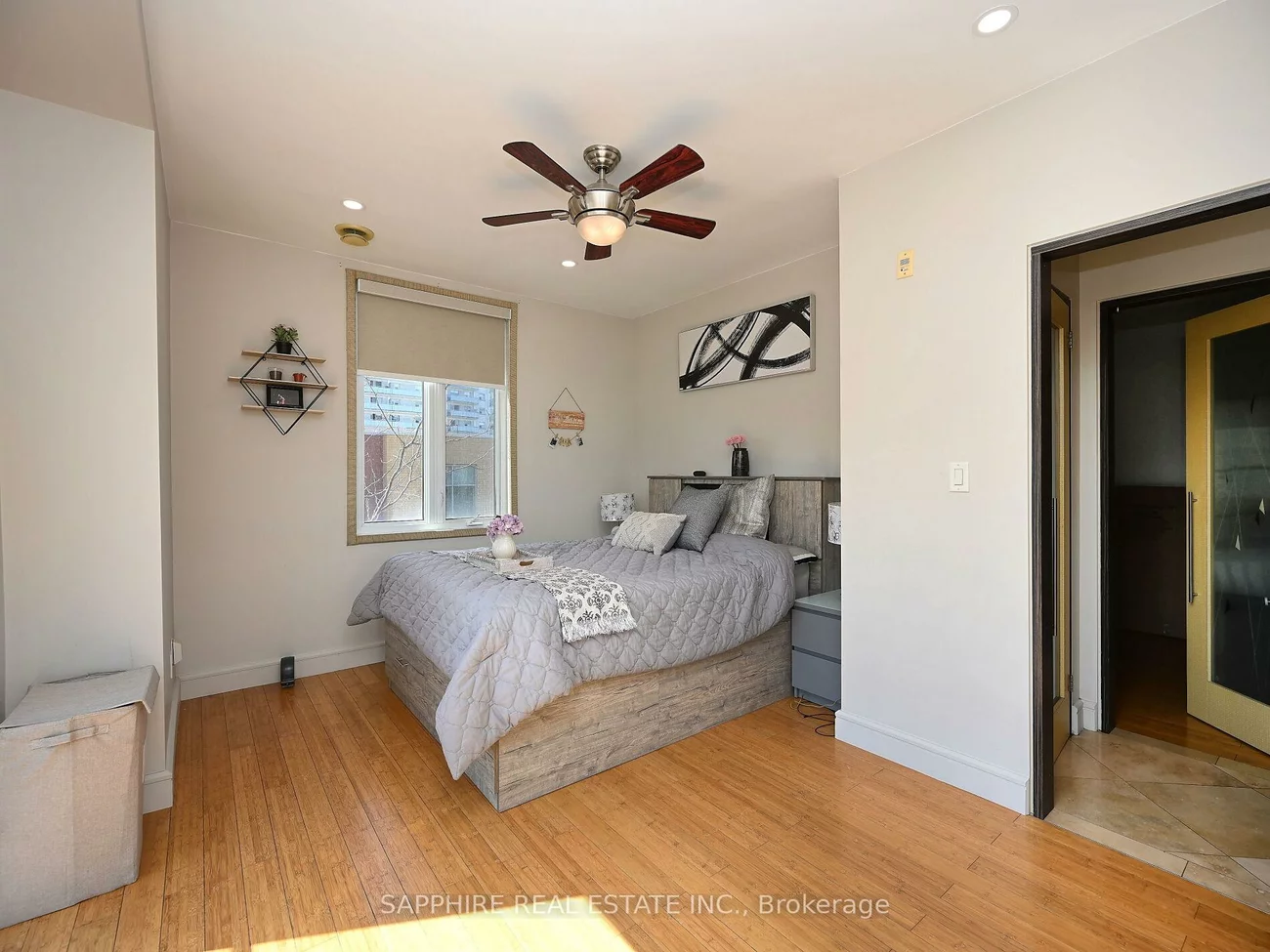 459, Kerr, 1002 - CO Central, Oakville
