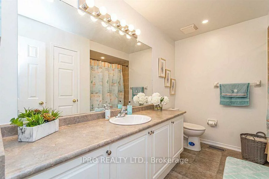 1551, Reeves, 1007 - GA Glen Abbey, Oakville