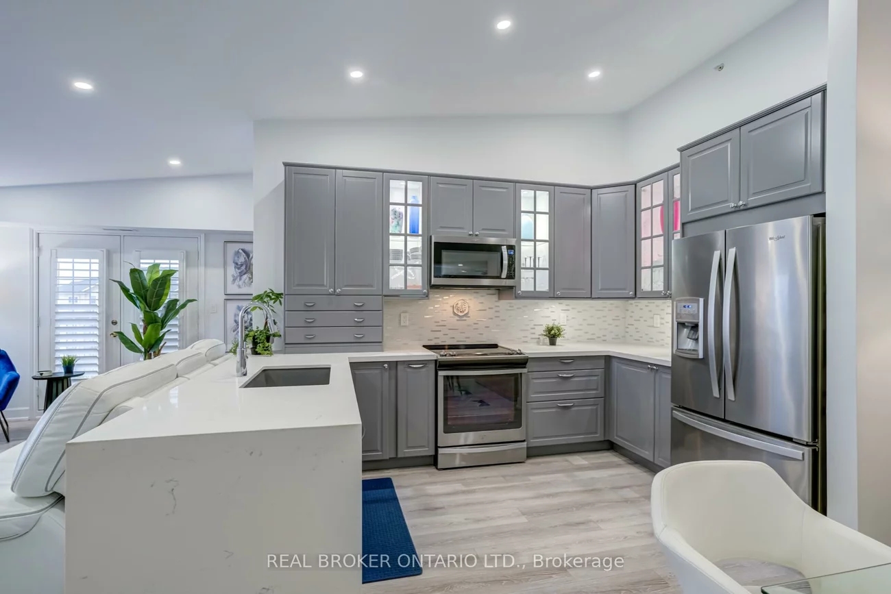 1460, Bishops, 1007 - GA Glen Abbey, Oakville