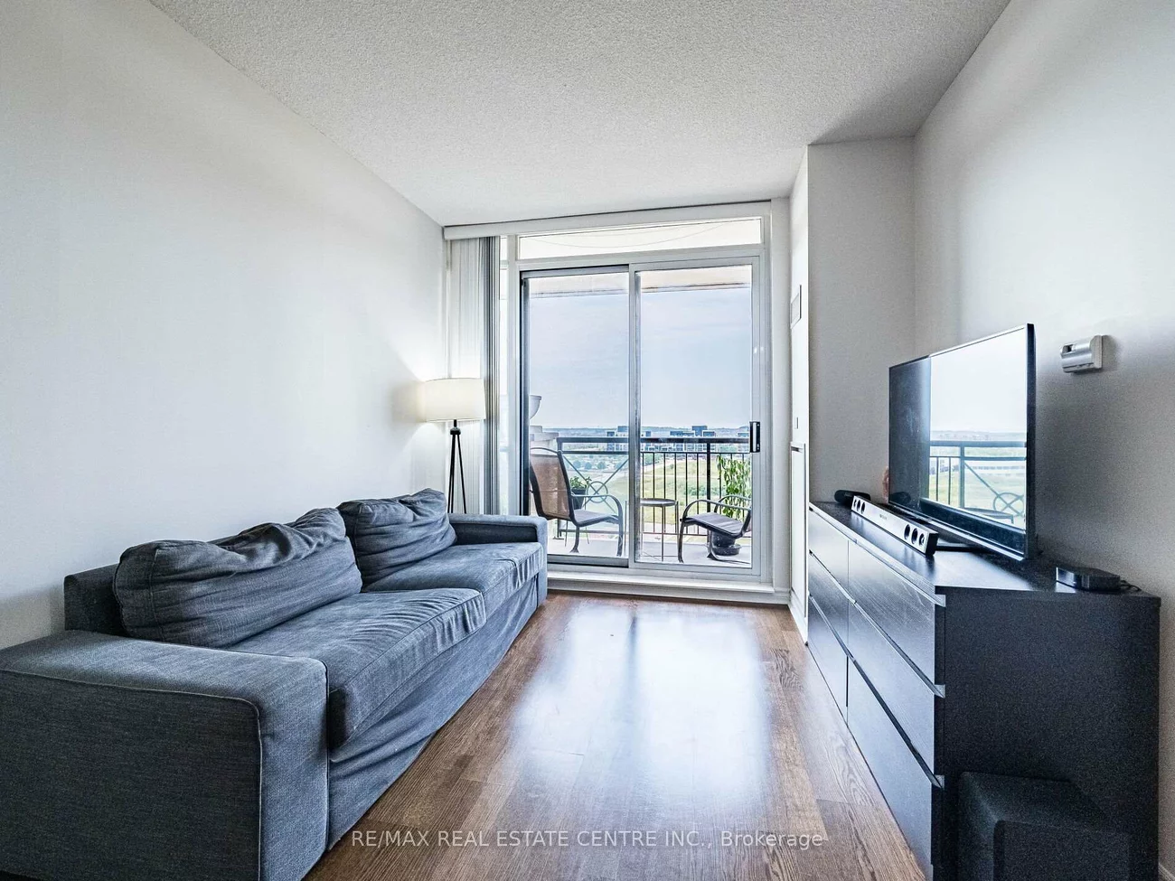 2379, Central Park, 1015 - RO River Oaks, Oakville