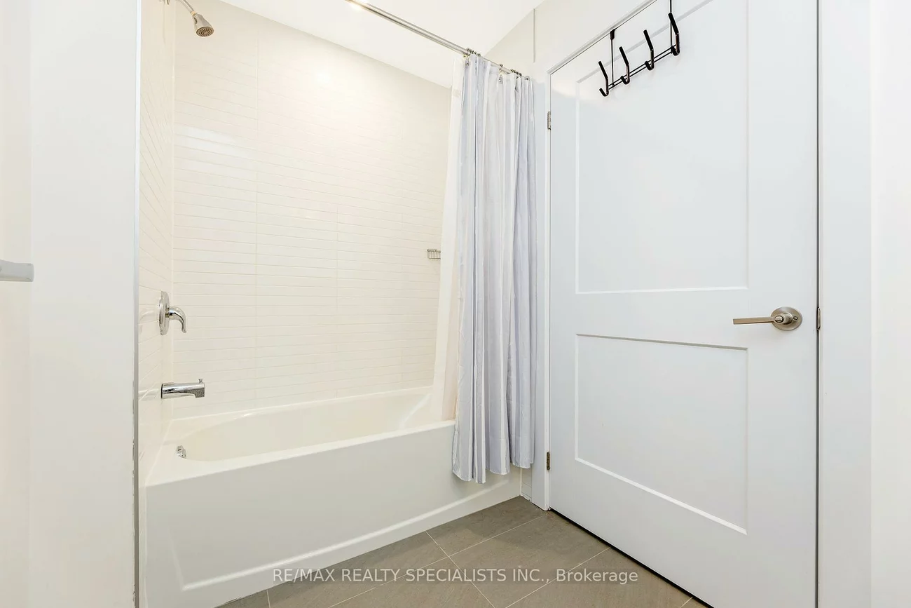 3220, William Coltson, 1010 - JM Joshua Meadows, Oakville