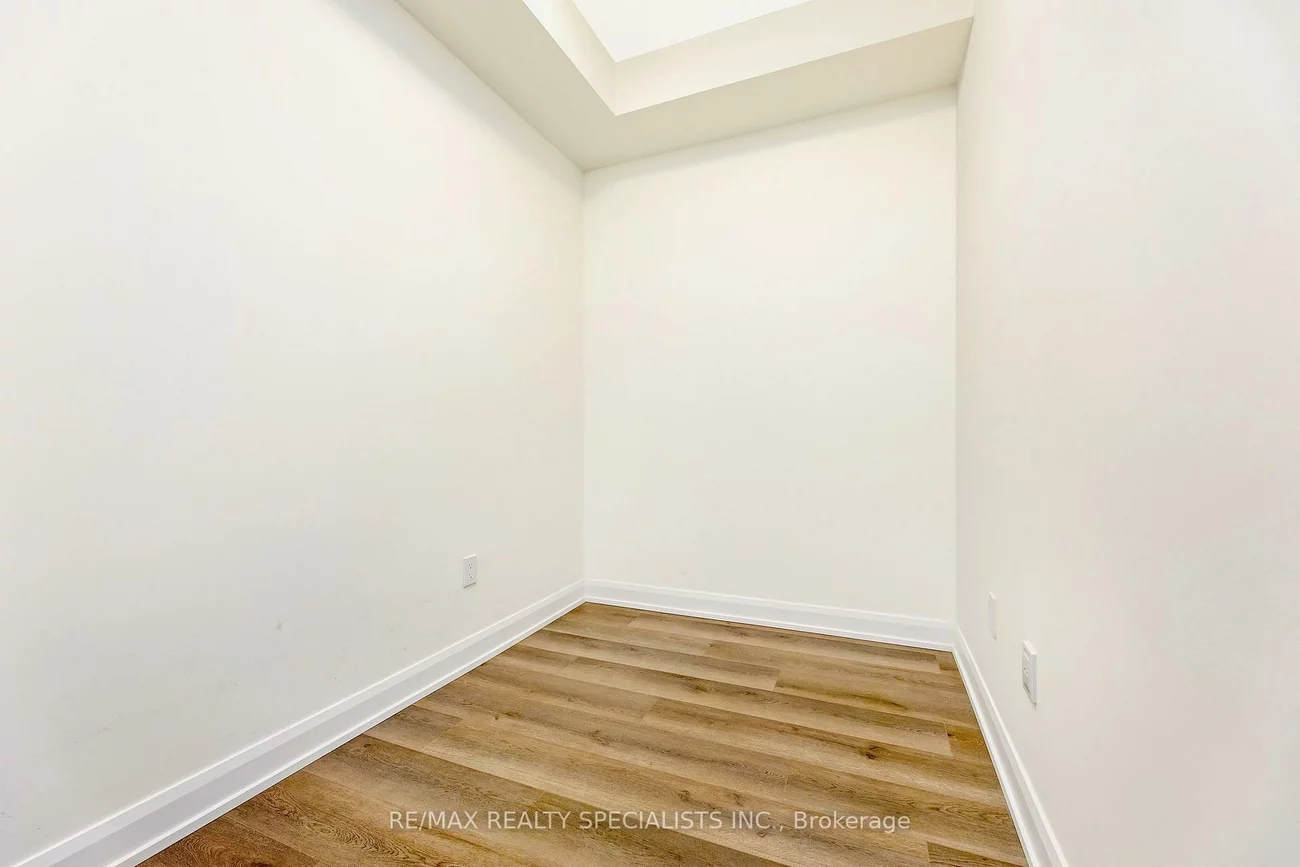 3220, William Coltson, 1010 - JM Joshua Meadows, Oakville