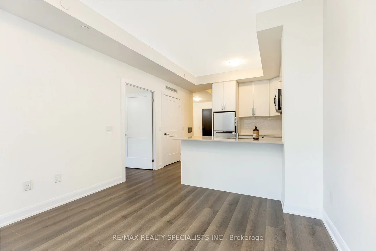 3220, William Coltson, 1010 - JM Joshua Meadows, Oakville