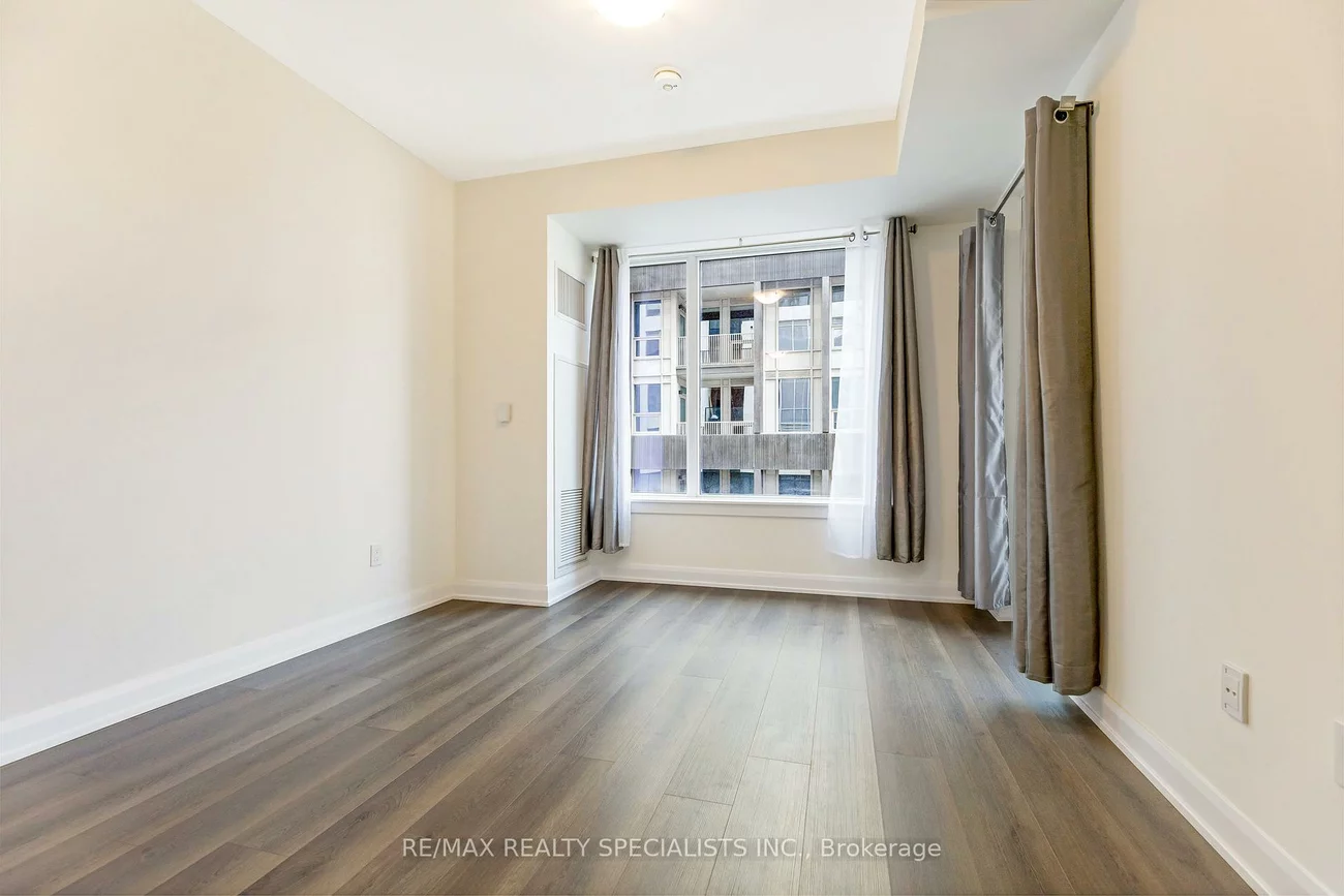 3220, William Coltson, 1010 - JM Joshua Meadows, Oakville