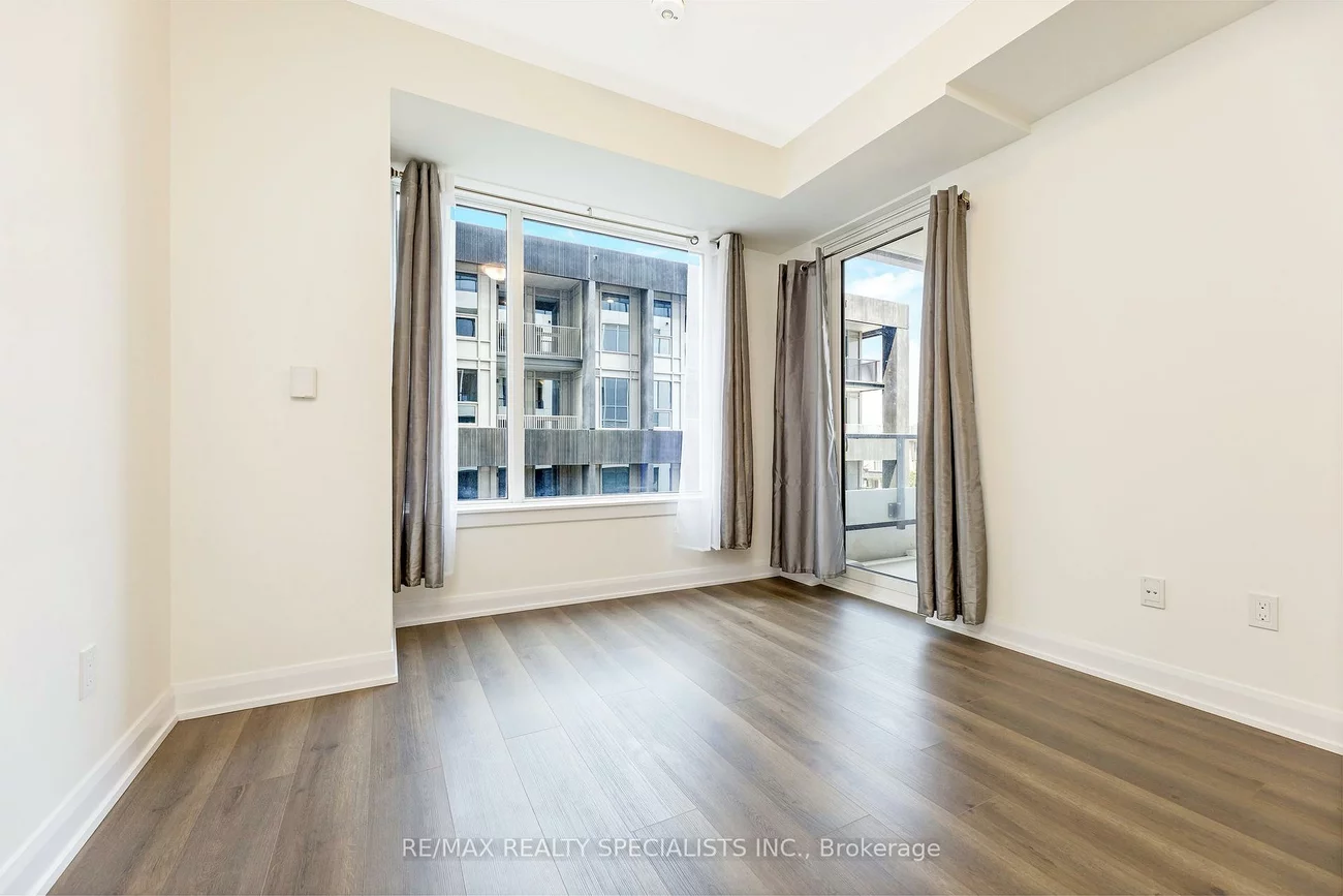 3220, William Coltson, 1010 - JM Joshua Meadows, Oakville