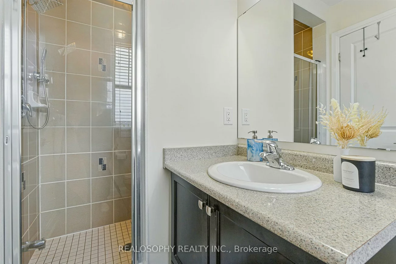 2333, Sawgrass, 1015 - RO River Oaks, Oakville