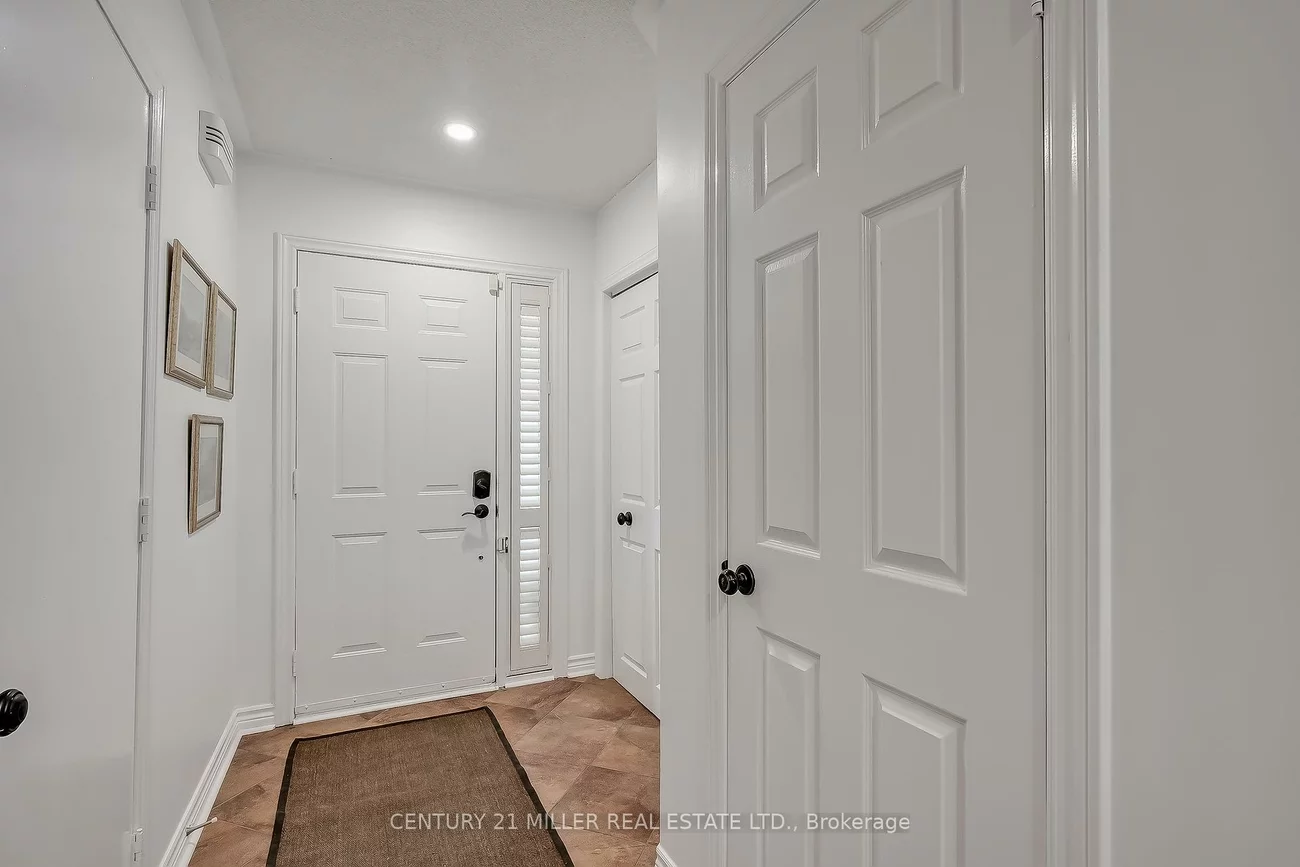 1240, Westview, 1022 - WT West Oak Trails, Oakville