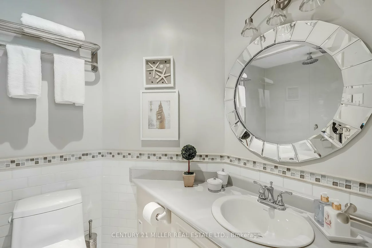 1240, Westview, 1022 - WT West Oak Trails, Oakville