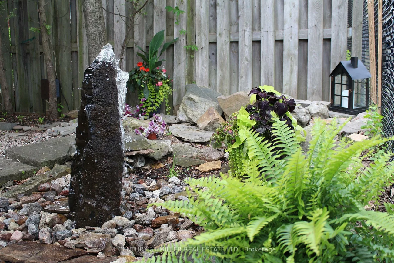 1240, Westview, 1022 - WT West Oak Trails, Oakville