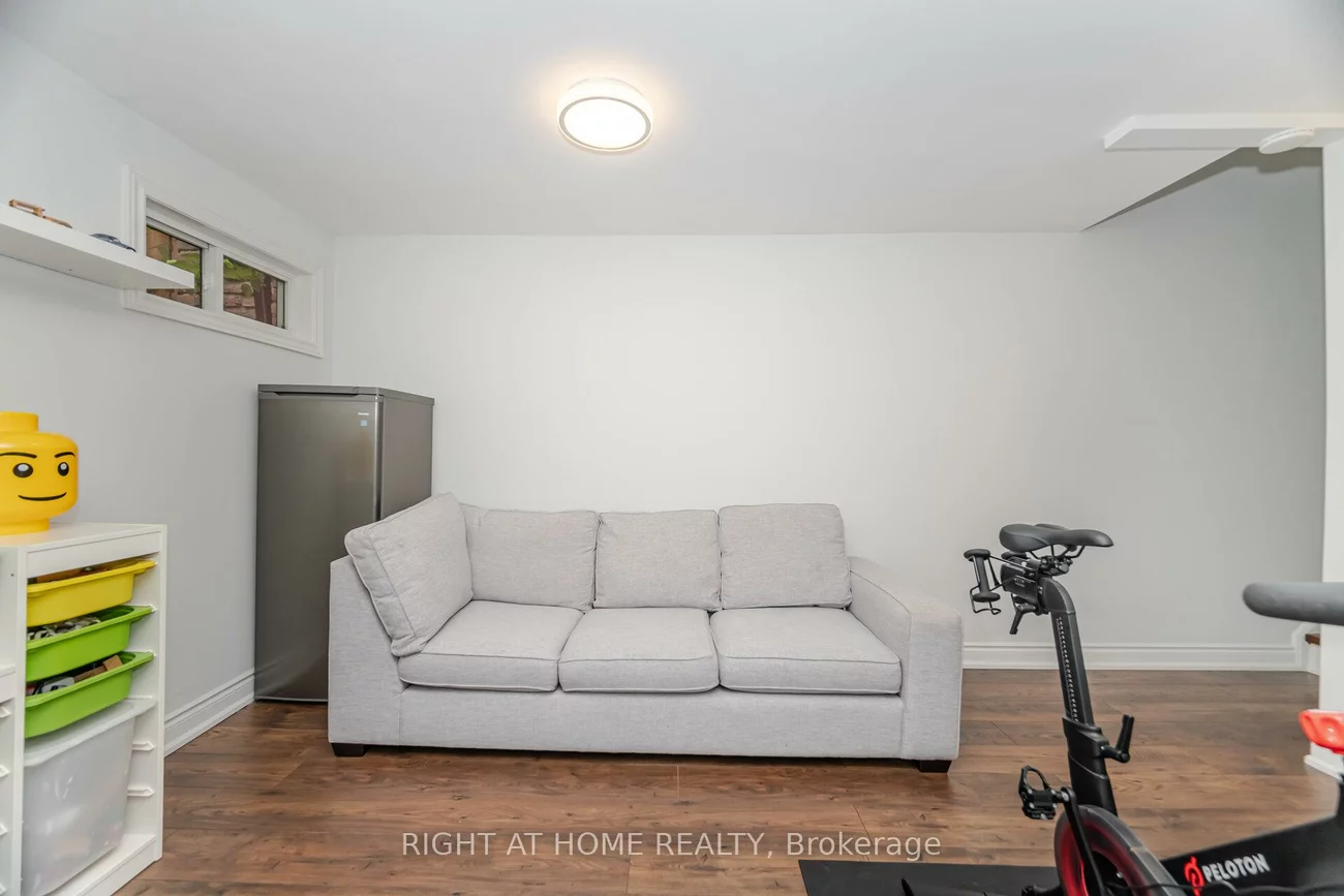 1520, Sixth, 1003 - CP College Park, Oakville