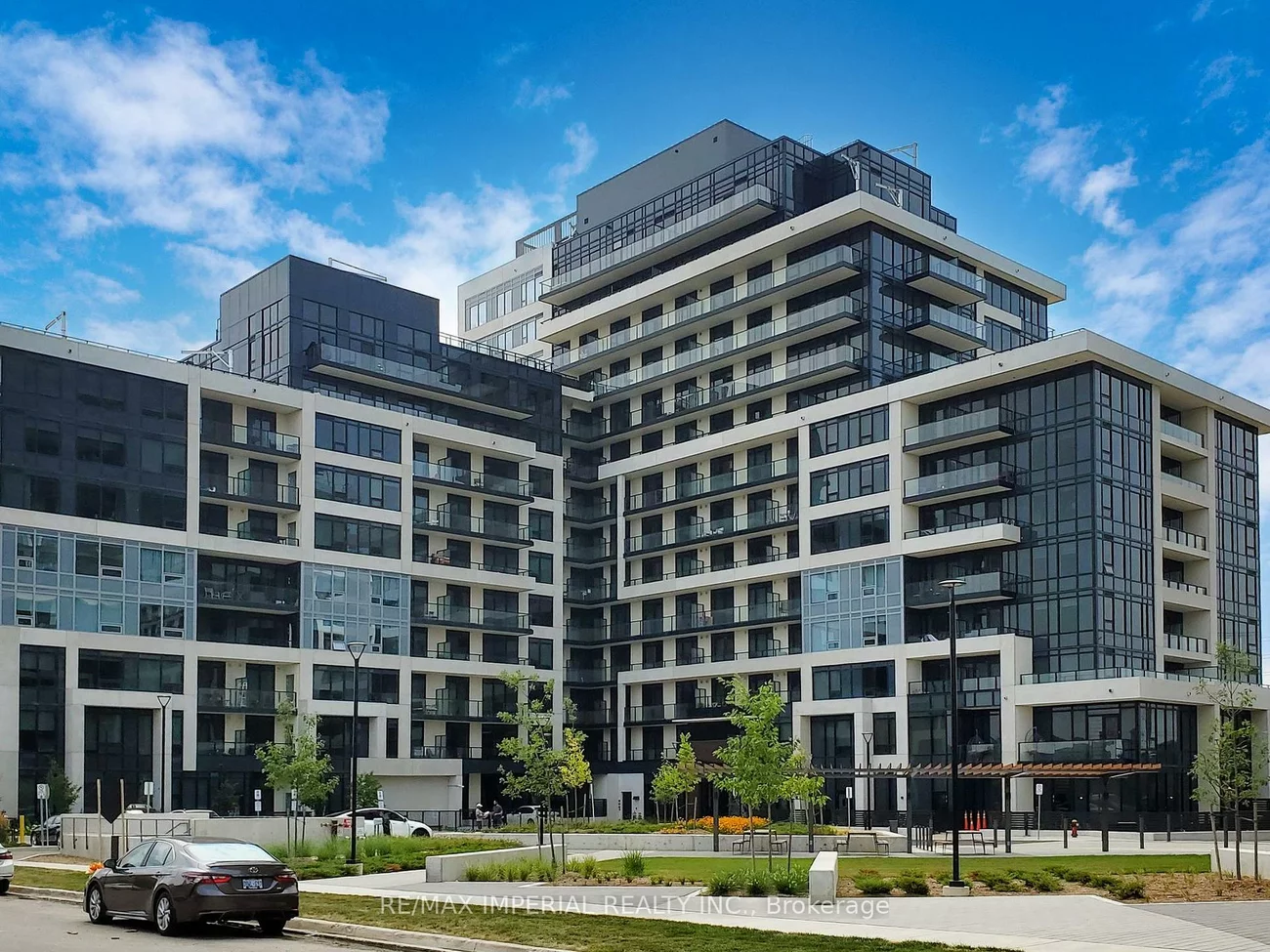 3200, William Coltson, 1010 - JM Joshua Meadows, Oakville