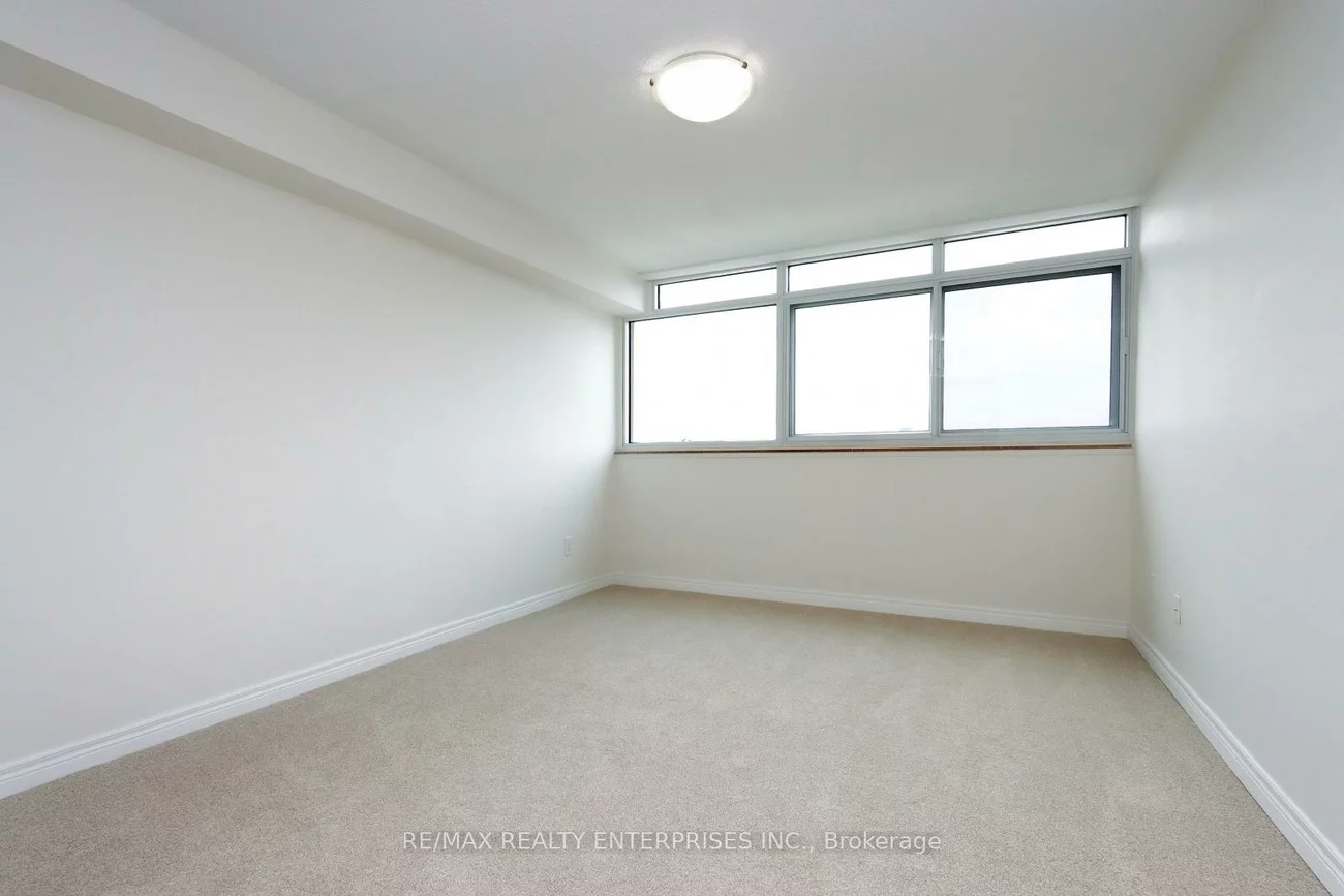 1359, White Oaks, 1005 - FA Falgarwood, Oakville