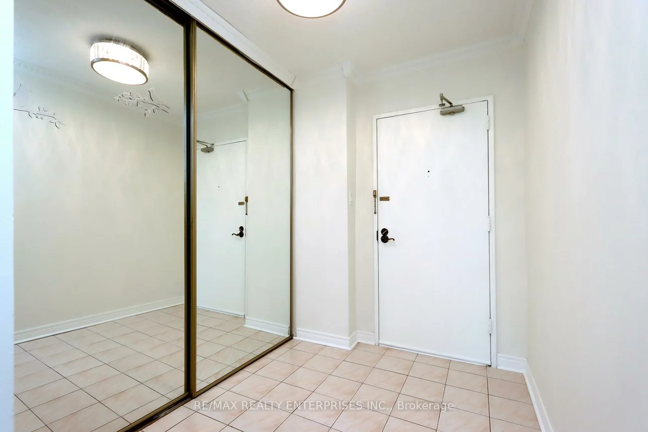 1359, White Oaks, 1005 - FA Falgarwood, Oakville