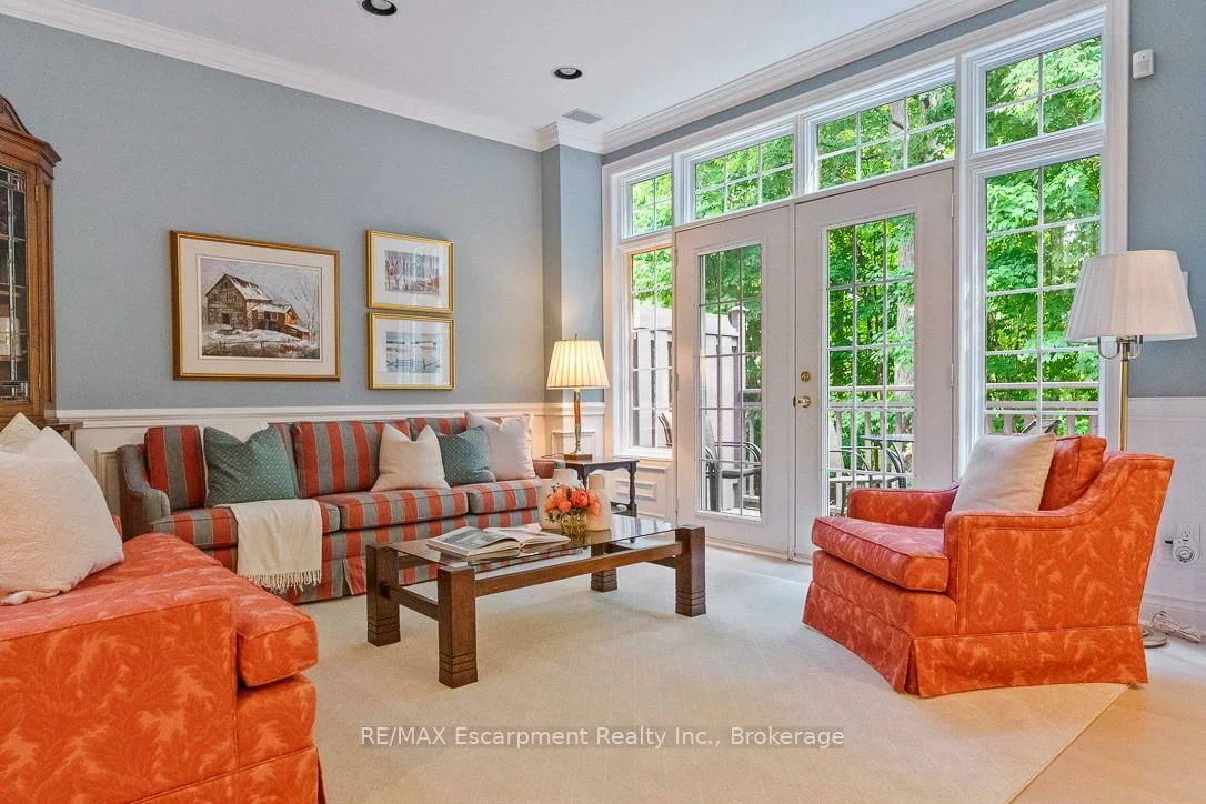 2303, HILL RIDGE, 1022 - WT West Oak Trails, Oakville