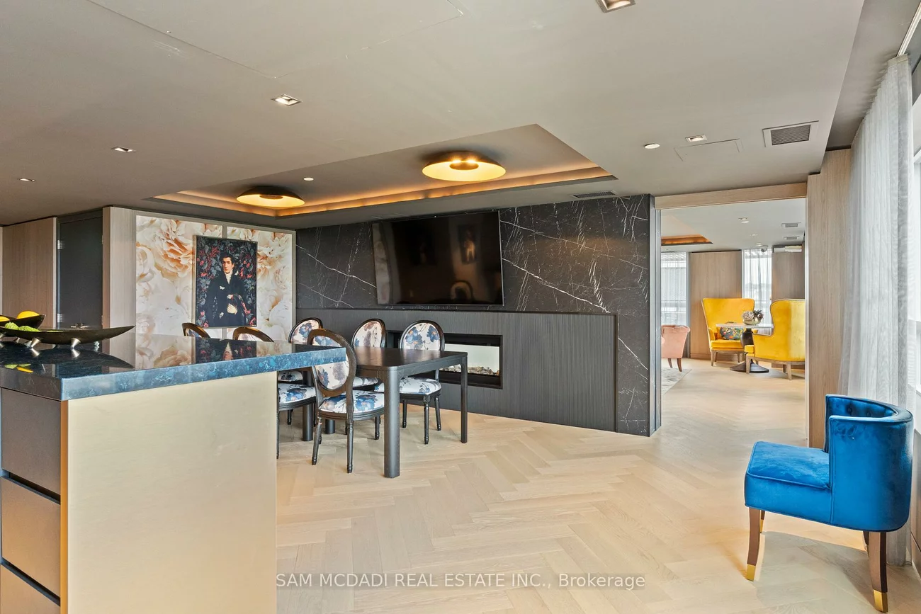 395, Dundas, 1008 - GO Glenorchy, Oakville