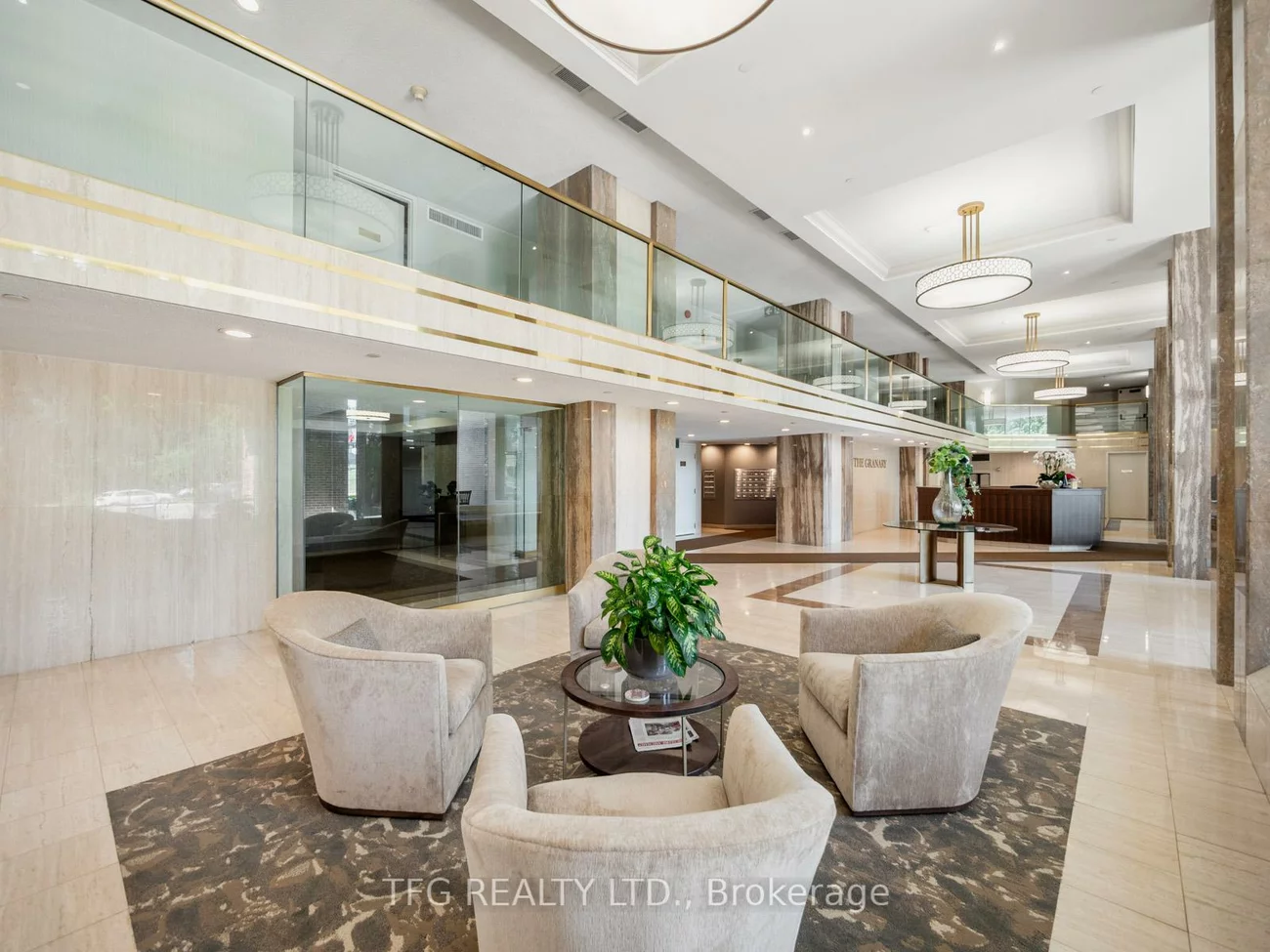100, Lakeshore, 1013 - OO Old Oakville, Oakville