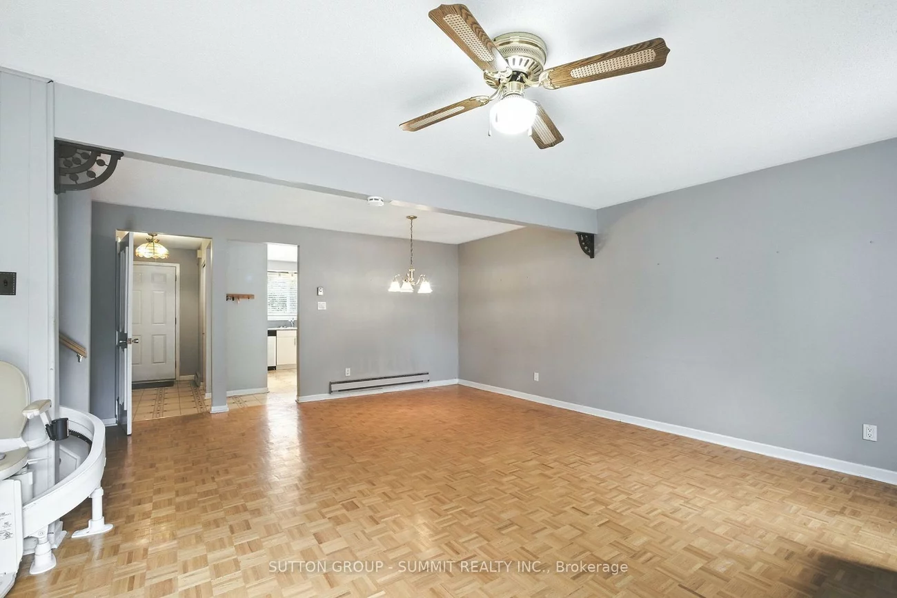 1450, SIXTH, 1003 - CP College Park, Oakville