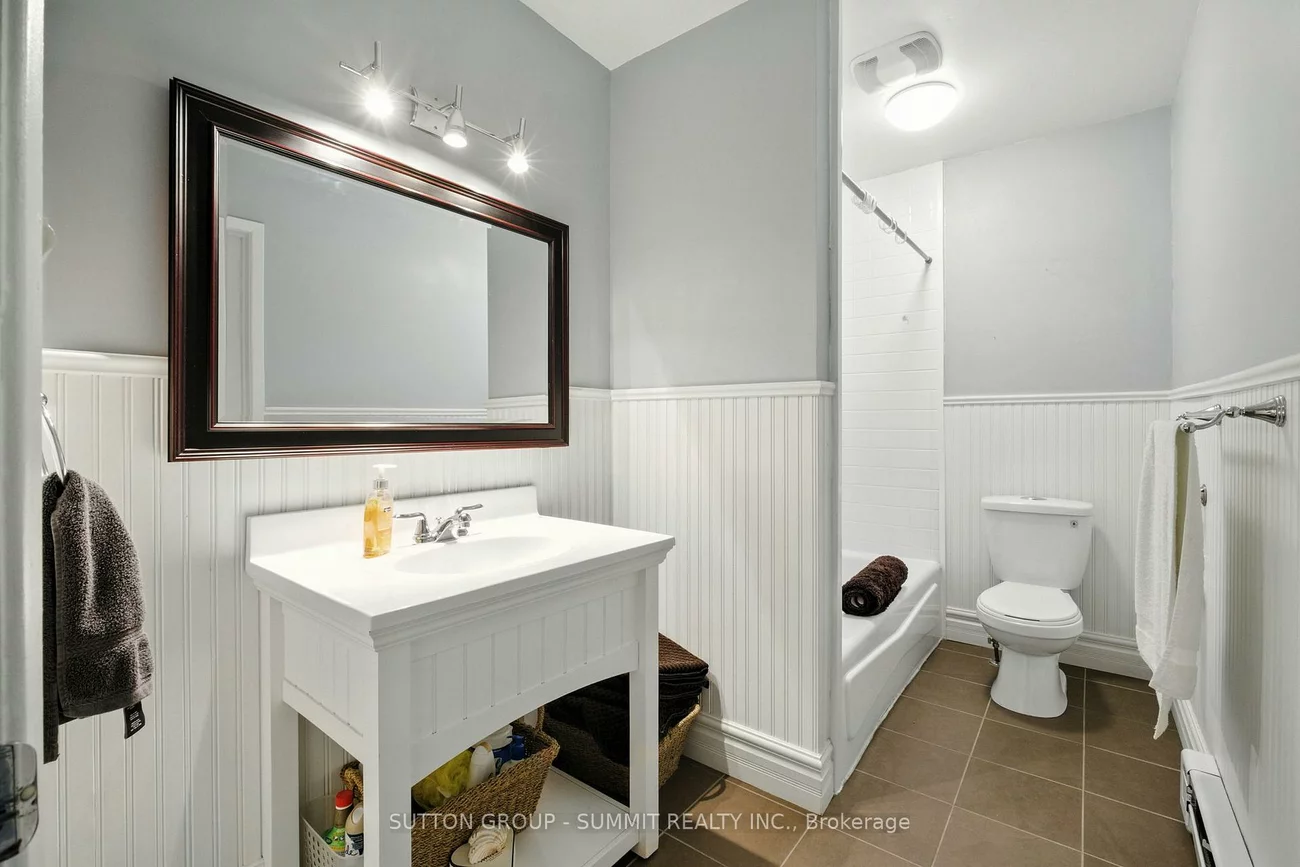 1450, SIXTH, 1003 - CP College Park, Oakville