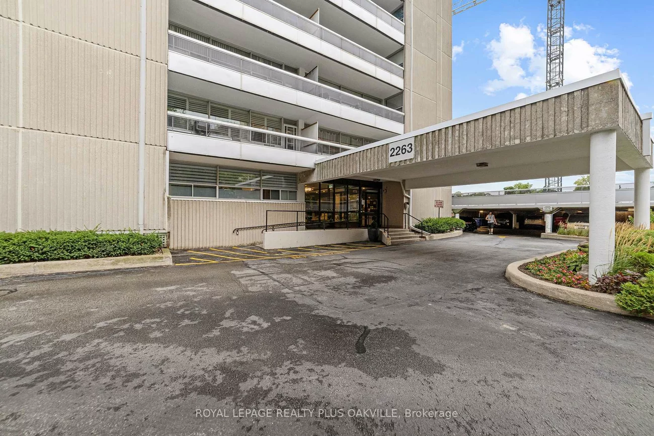 2263, Marine, 1001 - BR Bronte, Oakville