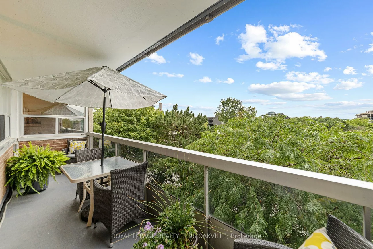 2263, Marine, 1001 - BR Bronte, Oakville