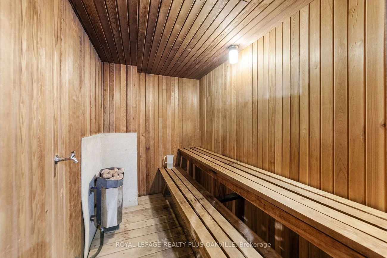 2263, Marine, 1001 - BR Bronte, Oakville