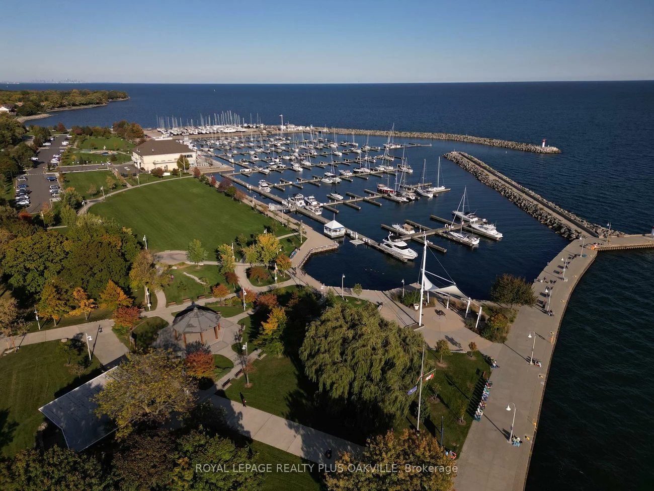 2263, Marine, 1001 - BR Bronte, Oakville
