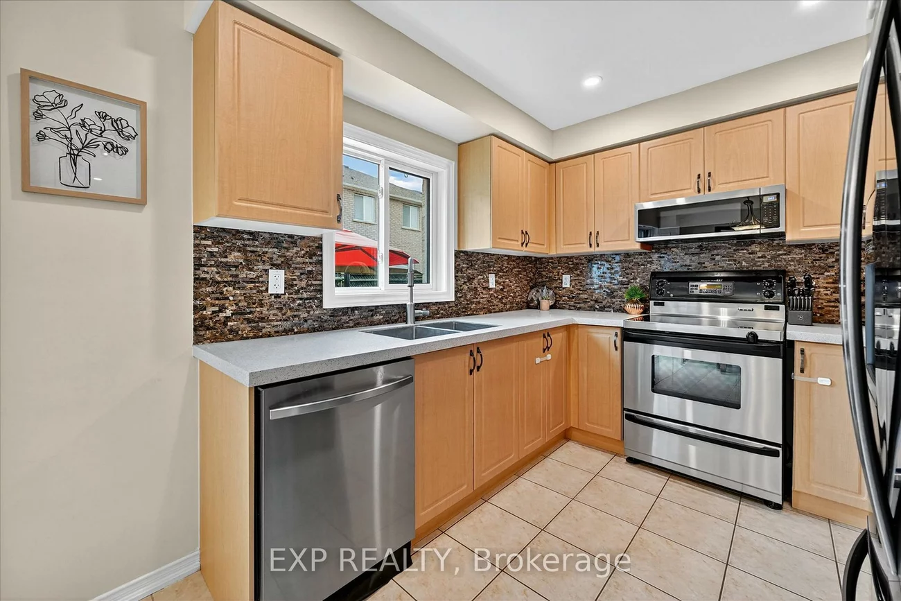 1551, Reeves, 1007 - GA Glen Abbey, Oakville
