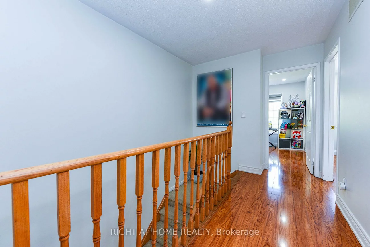 1551, Reeves, 1007 - GA Glen Abbey, Oakville