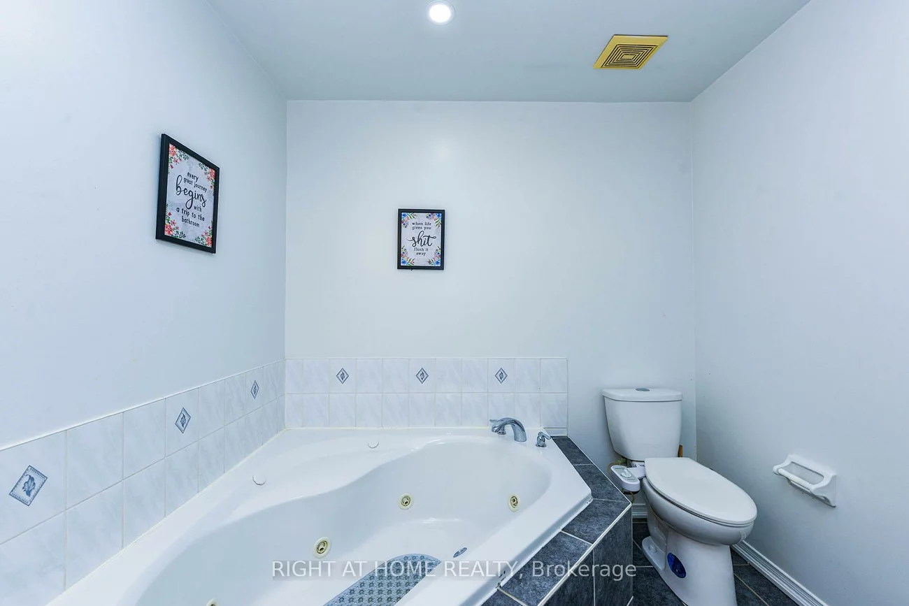 1551, Reeves, 1007 - GA Glen Abbey, Oakville